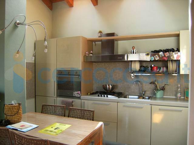 Appartamento in affitto a Monza