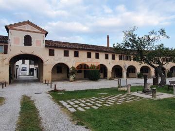Appartamento in affitto a Morgano, arredato, box doccia TrovaCasa