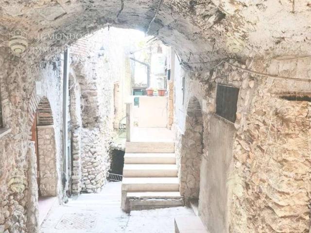 Appartamento in affitto a Moricone, arredato, ingresso indipendente TrovaCasa