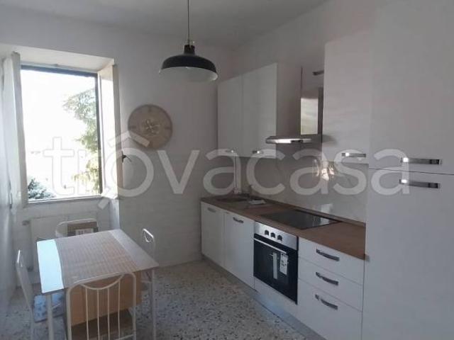 Appartamento in affitto a Morlupo via Flaminia, 2134