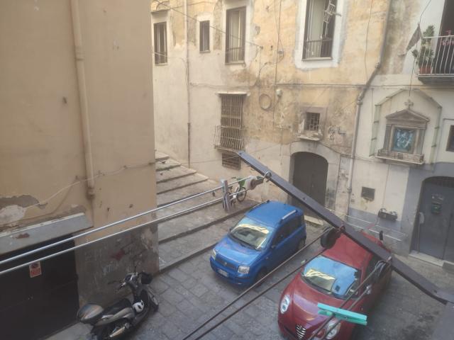 Appartamento in affitto a Napoli