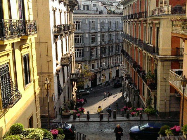 Appartamento in affitto a Napoli