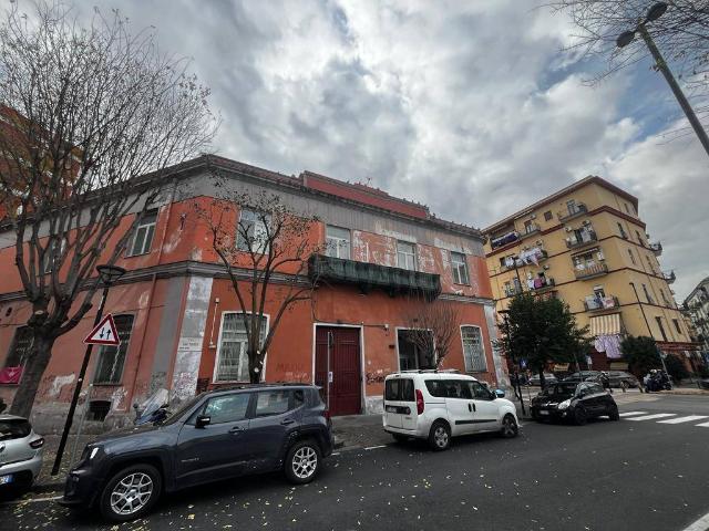 Appartamento in affitto a Napoli
