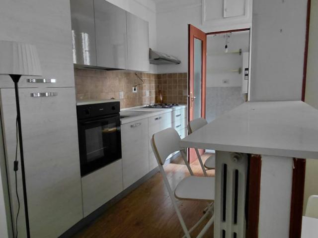 Appartamento in affitto a Napoli