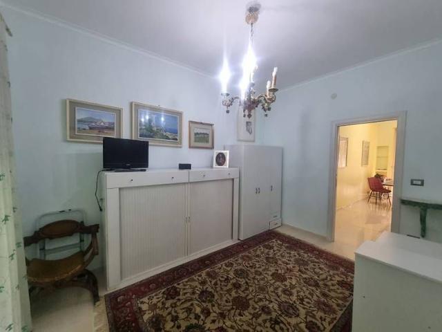 Appartamento in affitto a Napoli