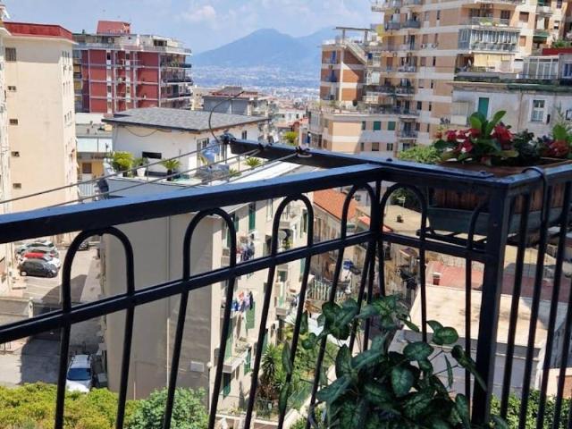 Appartamento in affitto a Napoli via Carlo Cattaneo, arredato, centrale TrovaCasa