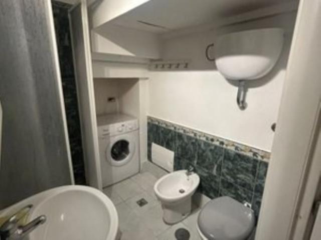 Appartamento in affitto a Napoli via Chiaia, arredato, ascensore, luminoso TrovaCasa