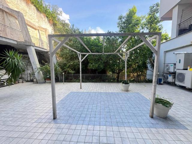 Appartamento in affitto a Napoli via Francesco Petrarca, posto auto, terrazzo, angolo cottura TrovaCasa