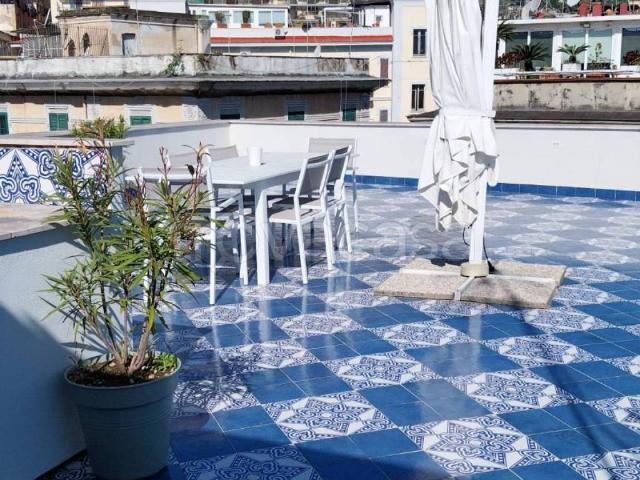 Appartamento in affitto a Napoli via Leone Marsicano, arredato, terrazzo, balcone TrovaCasa