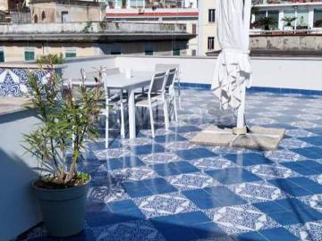Appartamento in affitto a Napoli via Leone Marsicano, Stella Materdei