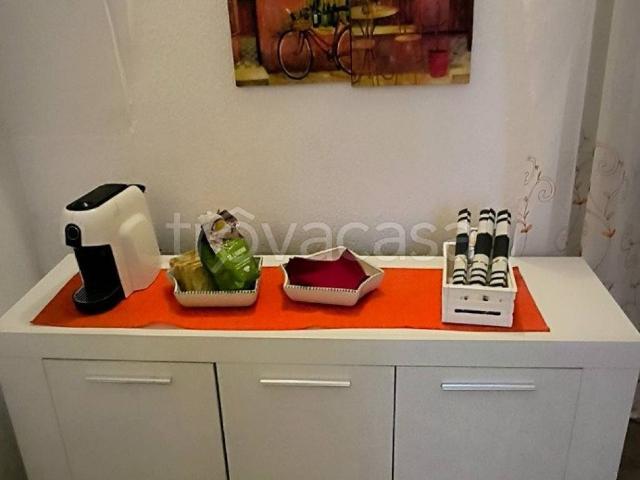 Appartamento in affitto a Napoli via Monte di Dio, arredato, ascensore, doppia esposizione TrovaCasa