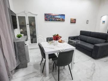 Appartamento in affitto a Napoli via Matteo Renato Imbriani, 68, arredato, ristrutturato, centrale TrovaCasa