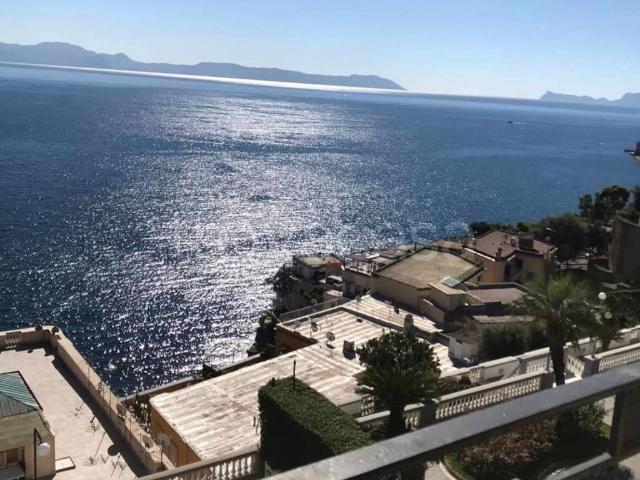 Appartamento in affitto a Napoli via Posillipo, arredato, posto auto, immobile di prestigio TrovaCasa