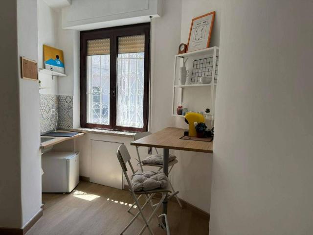 Appartamento in affitto a Napoli via Roberto Bracco, arredato, ascensore, contesto signorile TrovaCasa