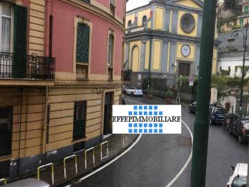 Appartamento in affitto a Napoli via Torquato Tasso, arredato, posto auto, terrazzo TrovaCasa
