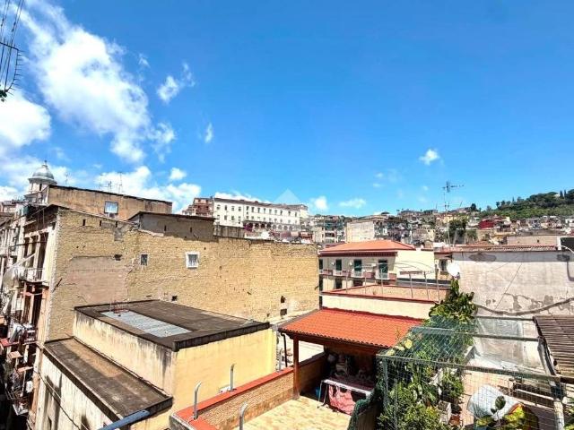 Appartamento in affitto a Napoli vico Lammatari, arredato, ascensore, ristrutturato TrovaCasa