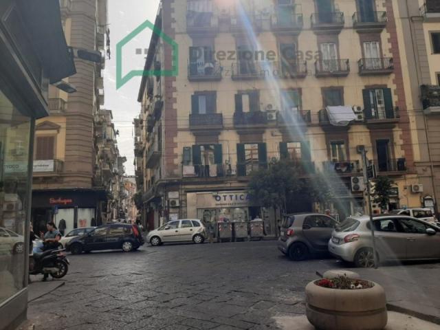 Appartamento in affitto a Napoli vico tutti santi, 71, centrale, luminoso, soppalco TrovaCasa