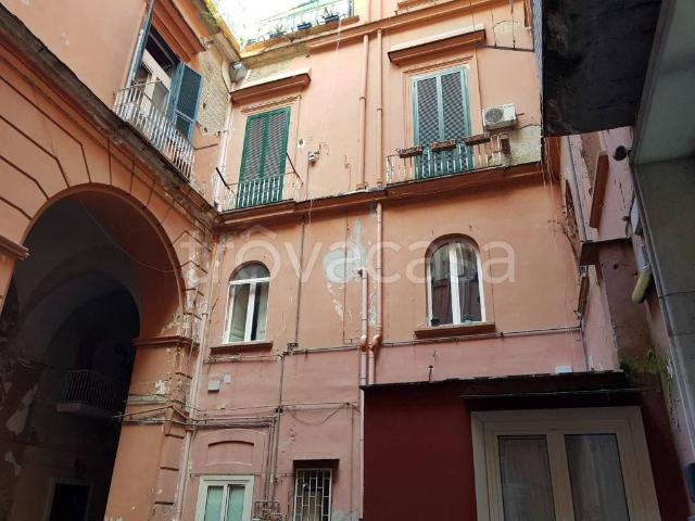 Appartamento in affitto a Napoli corso Vittorio Emanuele, 168, riscaldamento autonomo, immobile di prestigio, parzialmente arredato TrovaCasa