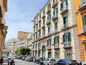 Appartamento in affitto a Napoli corso Vittorio Emanuele, riscaldamento autonomo, parzialmente arredato, ascensore TrovaCasa