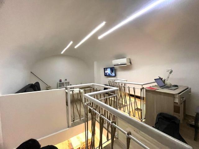 Appartamento in affitto a Napoli NA