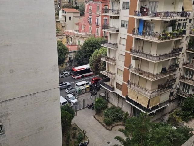 Appartamento in affitto a Napoli NA