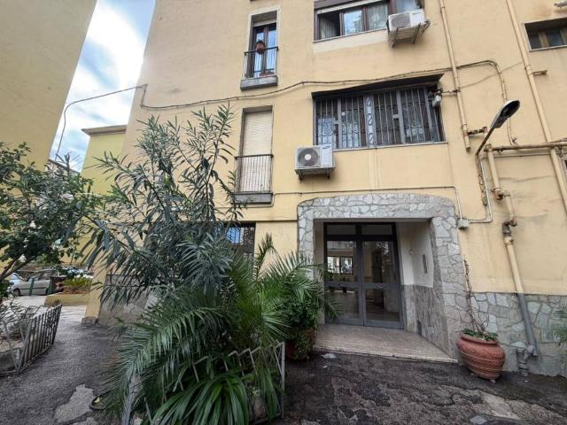 Appartamento in affitto a Napoli NA