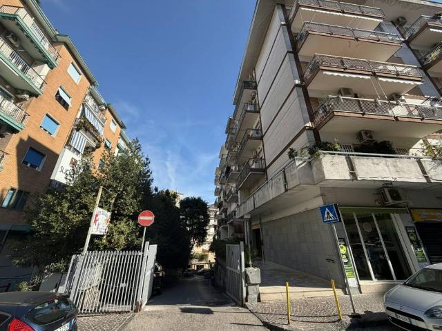 Appartamento in affitto a Napoli NA