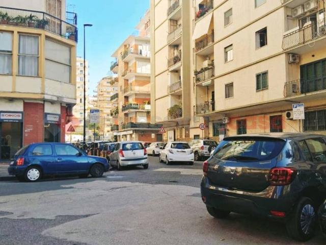 Appartamento in affitto a Napoli NA
