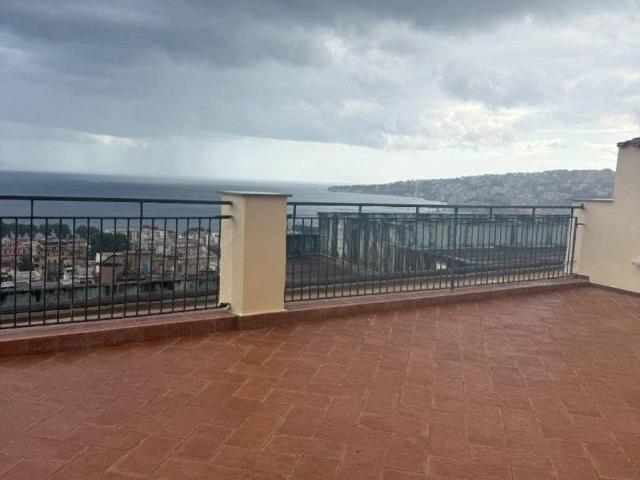 Appartamento in affitto a Napoli NA