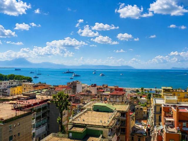 Appartamento in affitto a Napoli NA