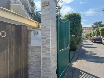 Appartamento in affitto a Napoli NA