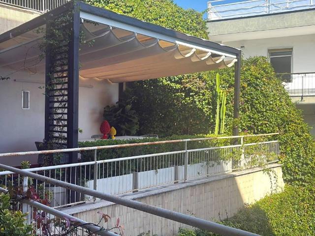 Appartamento in affitto a Napoli NA