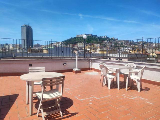 Appartamento in affitto a Napoli NA