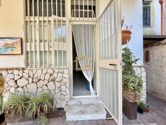 Appartamento in affitto a Napoli NA