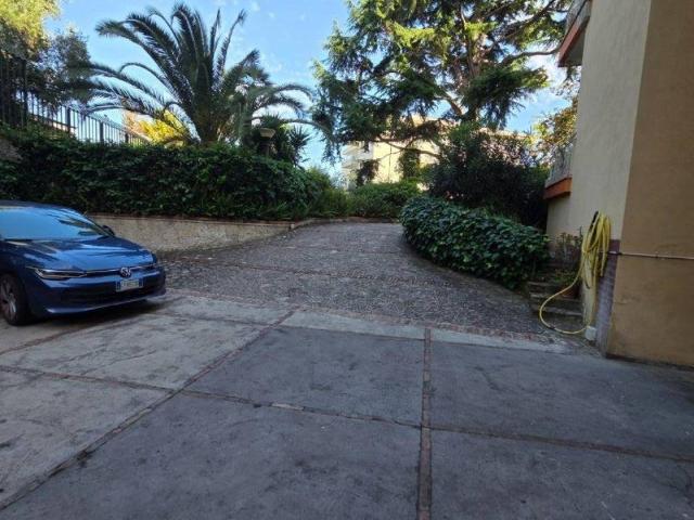 Appartamento in affitto a Napoli NA