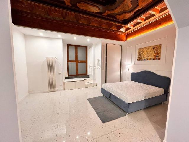 Appartamento in affitto a Napoli NA