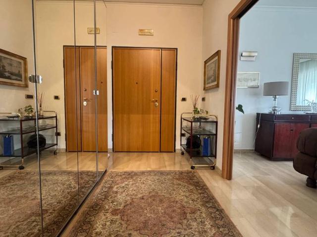 Appartamento in affitto a Napoli NA