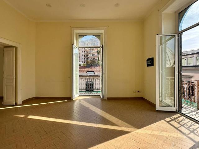 Appartamento in affitto a Napoli NA