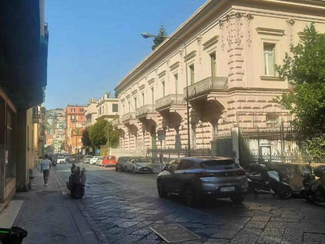 Appartamento in affitto a Napoli NA