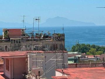 Appartamento in affitto a Napoli NA