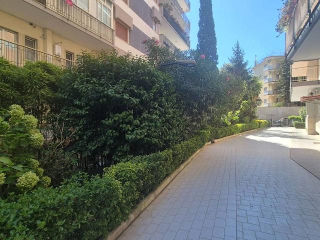 Appartamento in affitto a Napoli NA