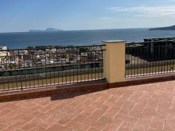 Appartamento in affitto a Napoli NA