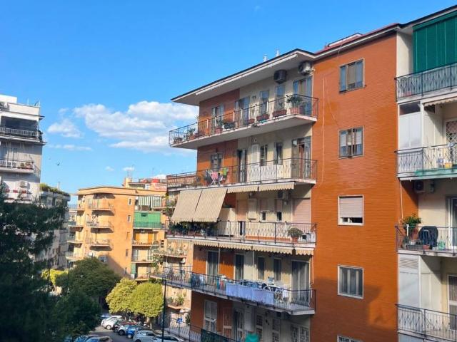 Appartamento in affitto a Napoli NA
