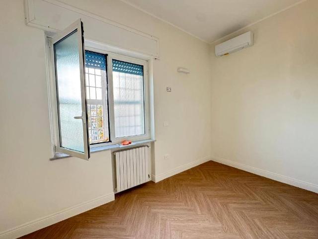Appartamento in affitto a Napoli NA