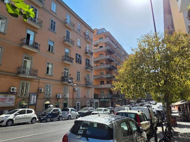 Appartamento in affitto a Napoli NA