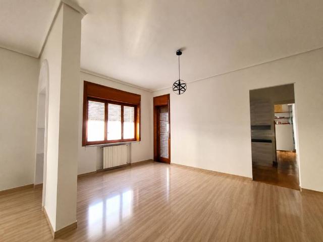 Appartamento in affitto a Napoli NA