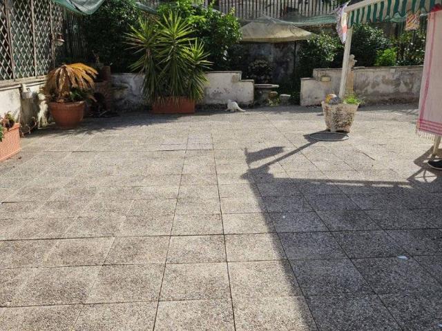 Appartamento in affitto a Napoli NA