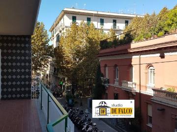 Appartamento in affitto a Napoli NA