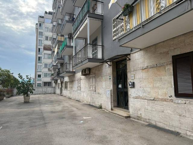 Appartamento in affitto a Napoli NA