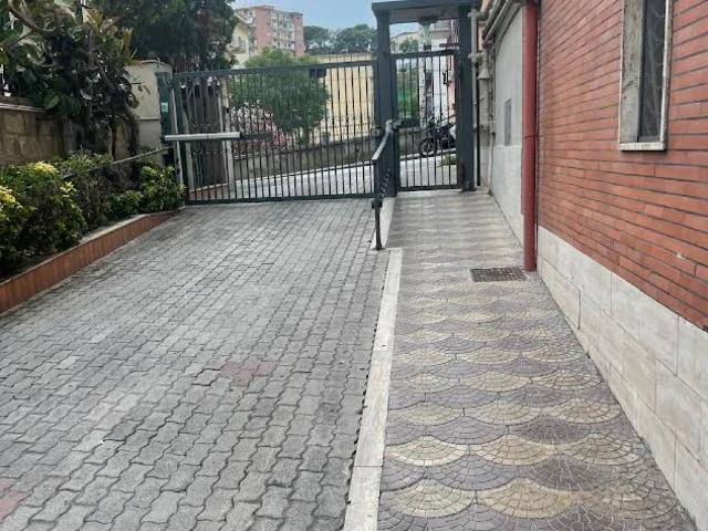 Appartamento in affitto a Napoli NA